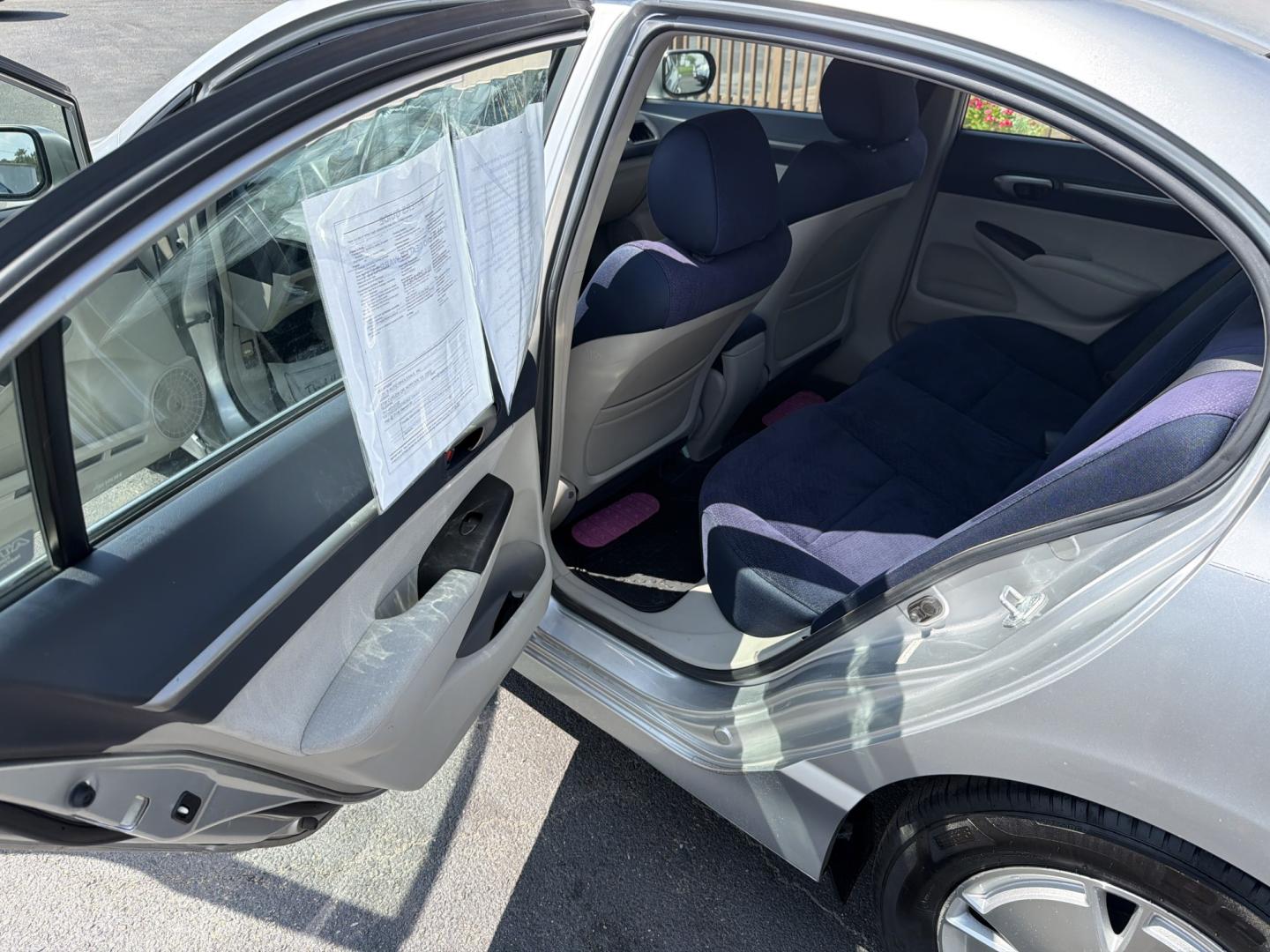 2006 Silver Honda Civic Hybrid CVT (JHMFA36246S) with an 1.3L L4 SOHC 8V HYBRID engine, CVT OD transmission, located at 5700 Curlew Drive, Norfolk, VA, 23502, (757) 455-6330, 36.841885, -76.209412- Photo#7