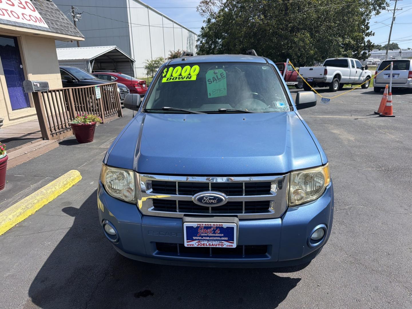 2010 Blue Ford Escape XLT FWD (1FMCU0D75AK) with an 2.5L L4 DOHC 16V engine, 6A transmission, located at 5700 Curlew Drive, Norfolk, VA, 23502, (757) 455-6330, 36.841885, -76.209412- Photo#4