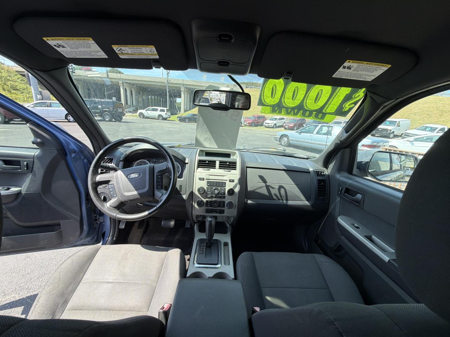 2010 Blue Ford Escape XLT FWD (1FMCU0D75AK) with an 2.5L L4 DOHC 16V engine, 6A transmission, located at 5700 Curlew Drive, Norfolk, VA, 23502, (757) 455-6330, 36.841885, -76.209412- Photo#6