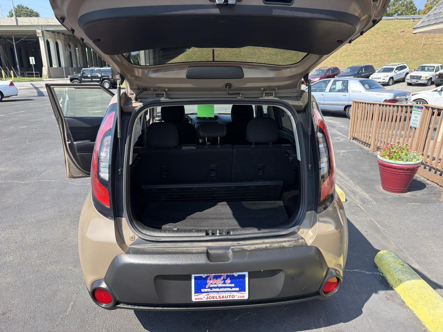 2014 Brown Kia Soul + (KNDJP3A50E7) with an 2.0L L4 DOHC 16V engine, 6A transmission, located at 5700 Curlew Drive, Norfolk, VA, 23502, (757) 455-6330, 36.841885, -76.209412- Photo#9
