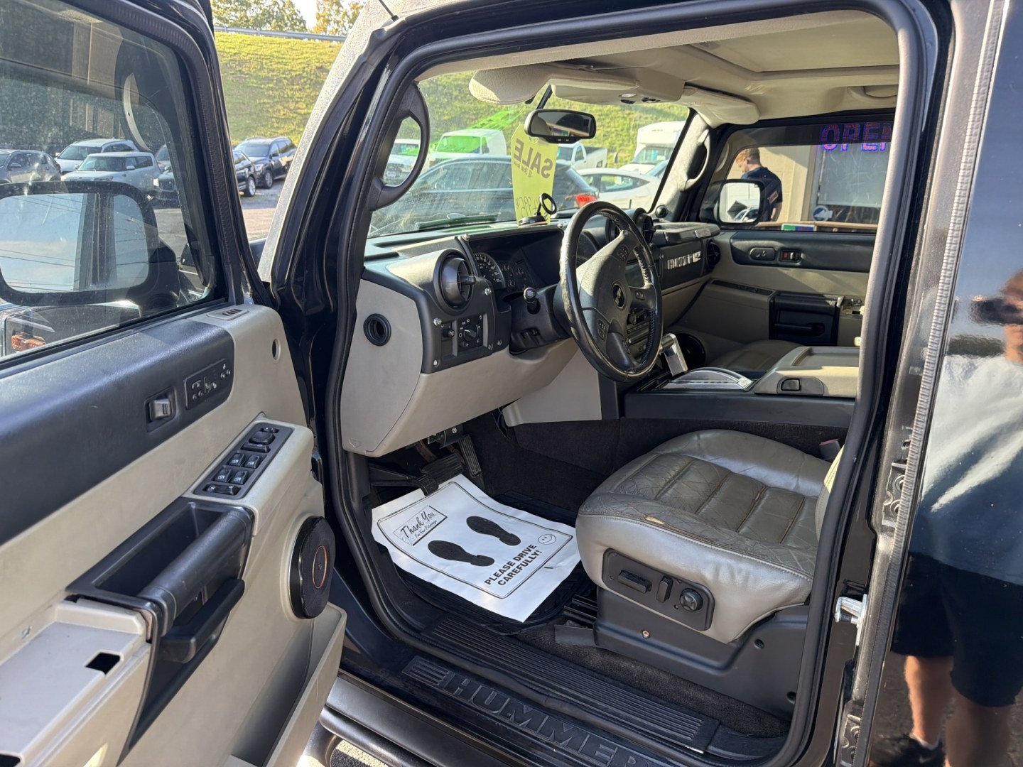 2005 Black Hummer H2 SUV (5GRGN23UX5H) with an 6.0L V8 OHV 16V engine, 4A OD transmission, located at 5700 Curlew Dr., Norfolk, VA, 23502, (703) 554-4373, 36.841885, -76.209412- Photo#5