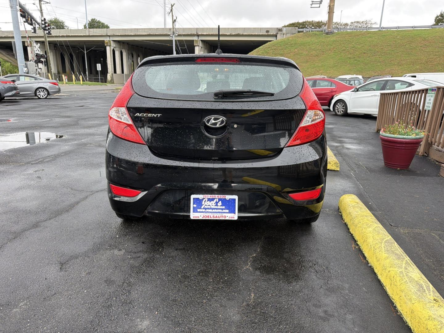 2012 Gray Hyundai Accent GS 5-Door (KMHCT5AE9CU) with an 1.6L L4 DOHC 16V engine, Automatic transmission, located at 5700 Curlew Drive, Norfolk, VA, 23502, (757) 455-6330, 36.841885, -76.209412- Photo#2