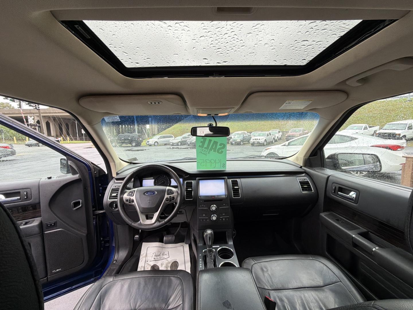2014 Blue Ford Flex SEL FWD (2FMGK5C83EB) with an 3.5L V6 DOHC 24V engine, 6-Speed Automatic Overdrive transmission, located at 5700 Curlew Drive, Norfolk, VA, 23502, (757) 455-6330, 36.841885, -76.209412- Photo#6