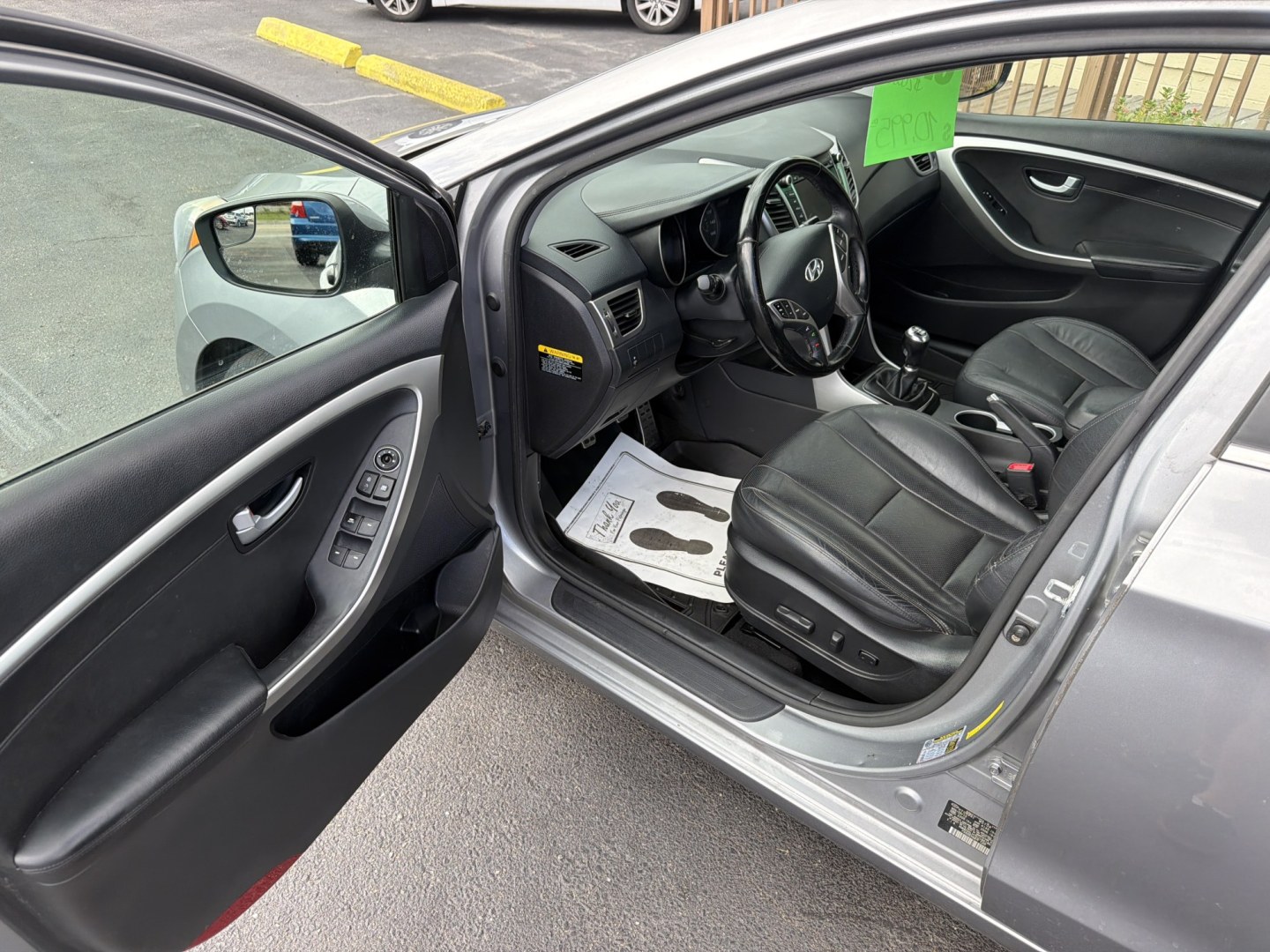 2014 Silver Hyundai Elantra GT (KMHD35LH7EU) with an 2.0L L4 16V DOHC engine, 6-Speed Manual transmission, located at 5700 Curlew Drive, Norfolk, VA, 23502, (757) 455-6330, 36.841885, -76.209412- Photo#5