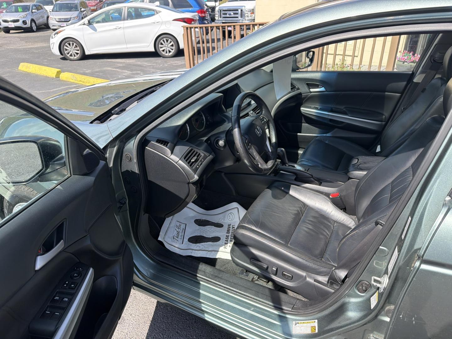 2010 Green Honda Accord EX-L V-6 Sedan AT (1HGCP3F87AA) with an 3.5L V6 SOHC 24V engine, 5A transmission, located at 5700 Curlew Drive, Norfolk, VA, 23502, (757) 455-6330, 36.841885, -76.209412 - Buy Here, Pay Here auto loans Quality Used Cars Norfolk VA No Credit Check auto financing- Photo#5