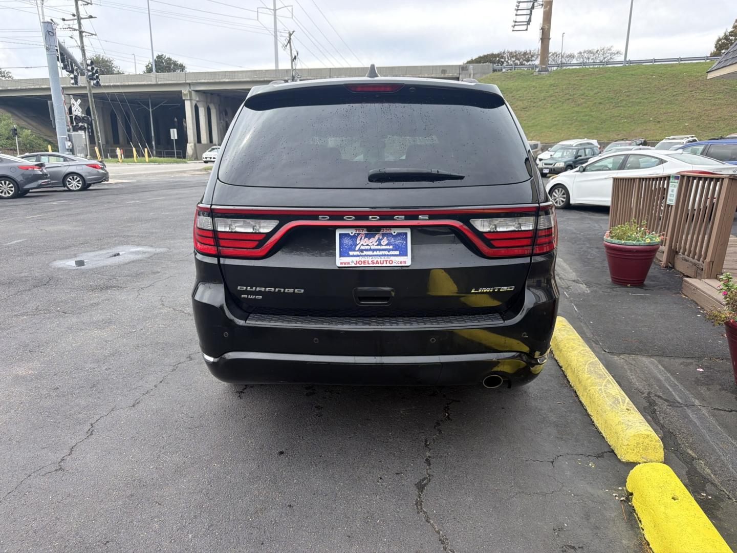 2016 Dodge Durango Limited AWD (1C4RDJDG0GC) with an 3.6L V6 DOHC 24V engine, 8A transmission, located at 5700 Curlew Drive, Norfolk, VA, 23502, (757) 455-6330, 36.841885, -76.209412- Photo#2