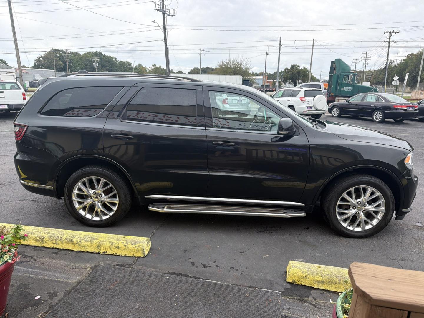 2016 Dodge Durango Limited AWD (1C4RDJDG0GC) with an 3.6L V6 DOHC 24V engine, 8A transmission, located at 5700 Curlew Drive, Norfolk, VA, 23502, (757) 455-6330, 36.841885, -76.209412- Photo#3