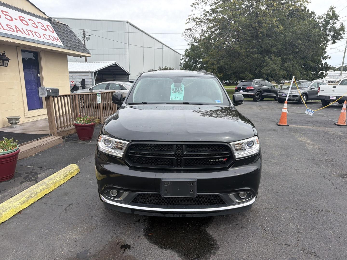 2016 Dodge Durango Limited AWD (1C4RDJDG0GC) with an 3.6L V6 DOHC 24V engine, 8A transmission, located at 5700 Curlew Drive, Norfolk, VA, 23502, (757) 455-6330, 36.841885, -76.209412- Photo#4