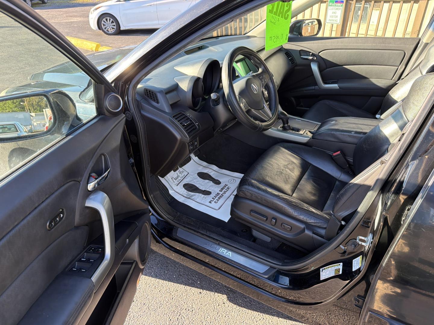 2011 Black Acura RDX 5-Spd AT SH-AWD with Technology Package (5J8TB1H55BA) with an 2.3L L4 DOHC 16V engine, 5A transmission, located at 5700 Curlew Drive, Norfolk, VA, 23502, (757) 455-6330, 36.841885, -76.209412- Photo#5